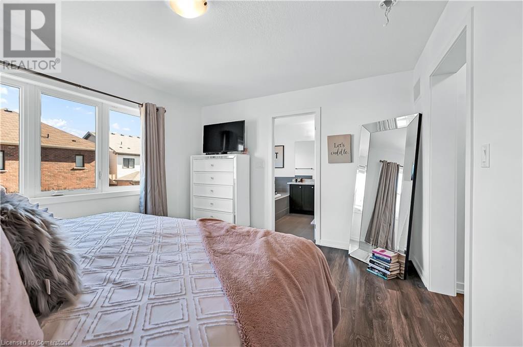 18 Scarletwood Street, Stoney Creek, Ontario  L8J 0K8 - Photo 25 - 40736161