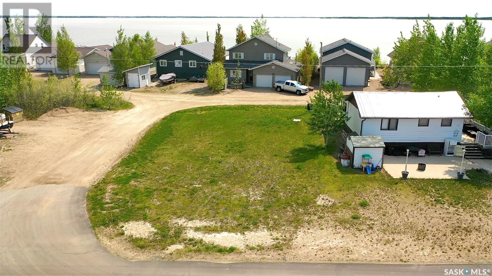 245 Lakeshore Drive, Leslie Beach, Saskatchewan  S0A 1A0 - Photo 1 - SK000457