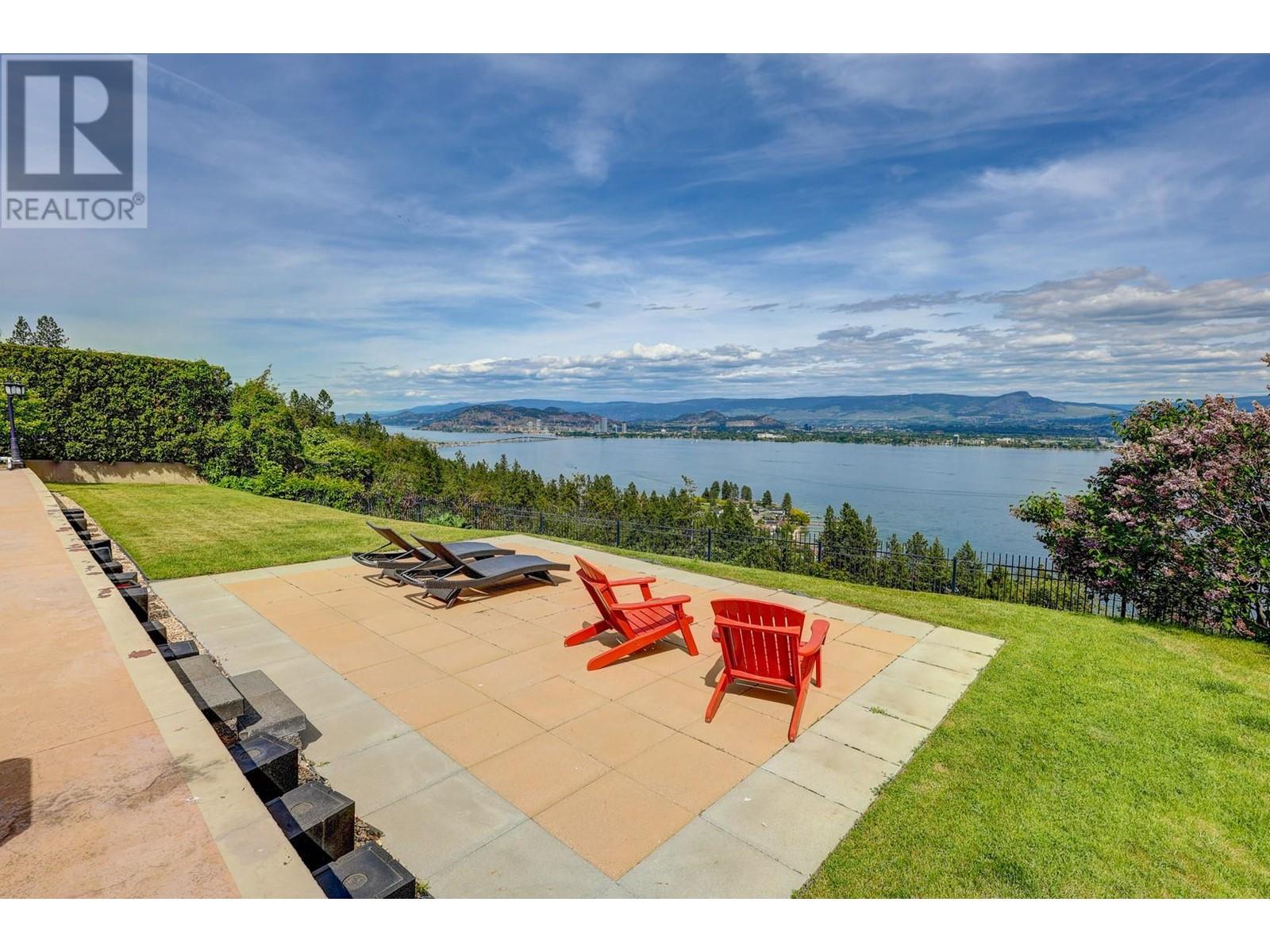 2821 Lakeview Road, West Kelowna, BC V1Z1Y5