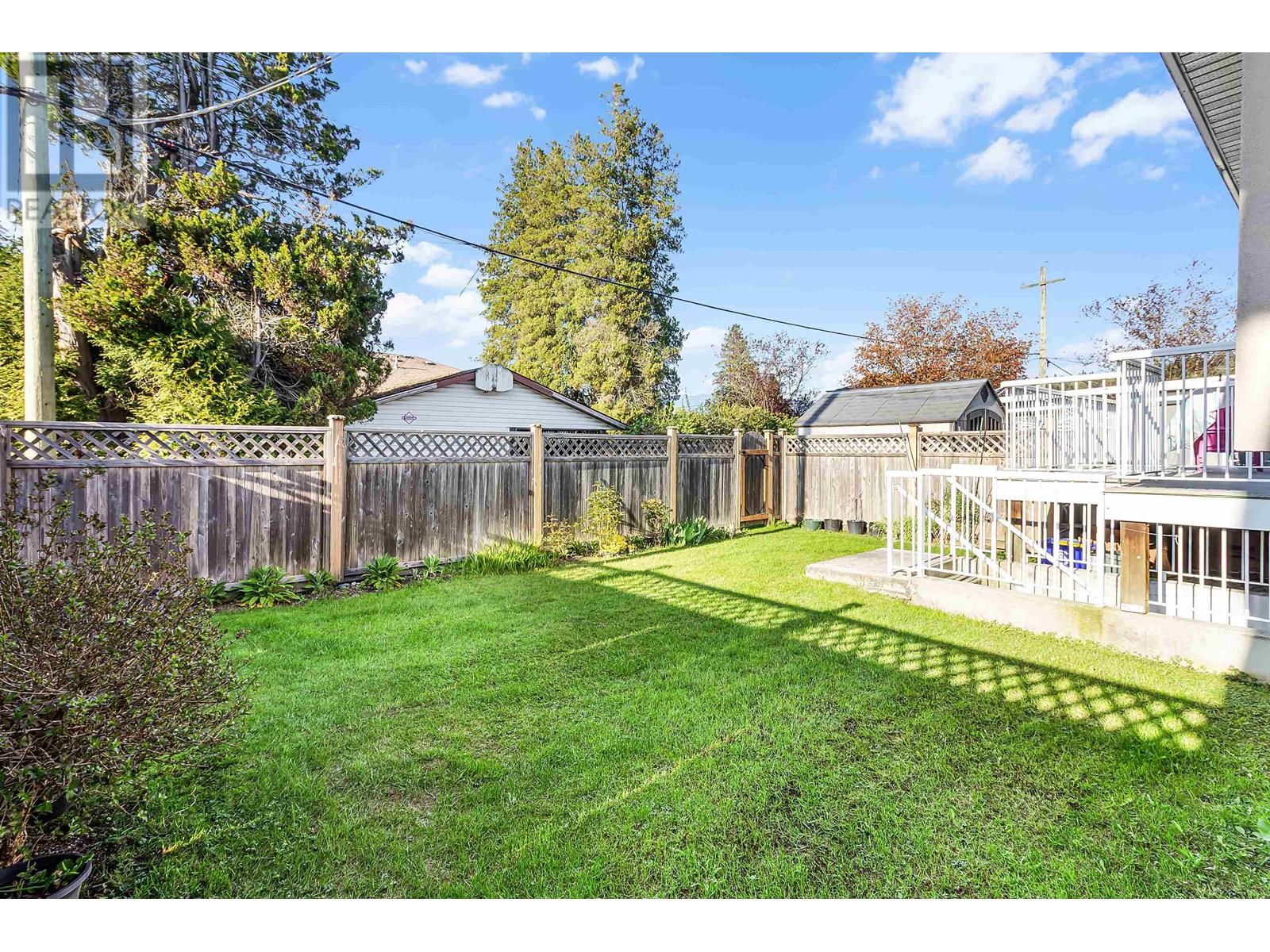 Property at 6665 UNION STREET image 4