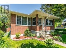 92 ELMWOOD Avenue, cambridge, Ontario