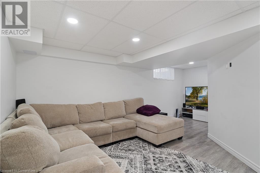524 Snowdrop Court, Kitchener, Ontario  N2E 4G4 - Photo 34 - 40736629