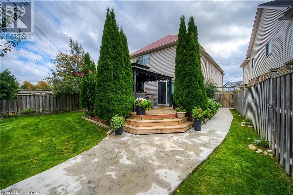 524 Snowdrop Court, Kitchener, Ontario  N2E 4G4 - Photo 46 - 40736629