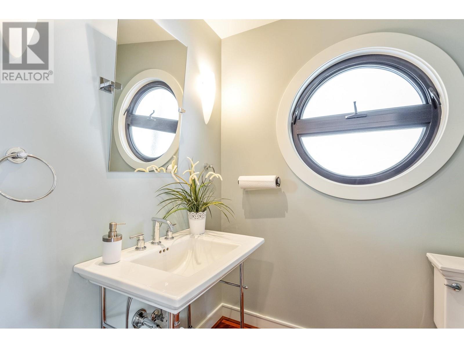 4468 W 1st Avenue, Vancouver, British Columbia  V6R 4J4 - Photo 23 - R3010616