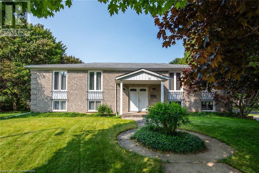 12 Academy Crescent, Waterloo, Ontario  N2L 5H7 - Photo 1 - 40736318