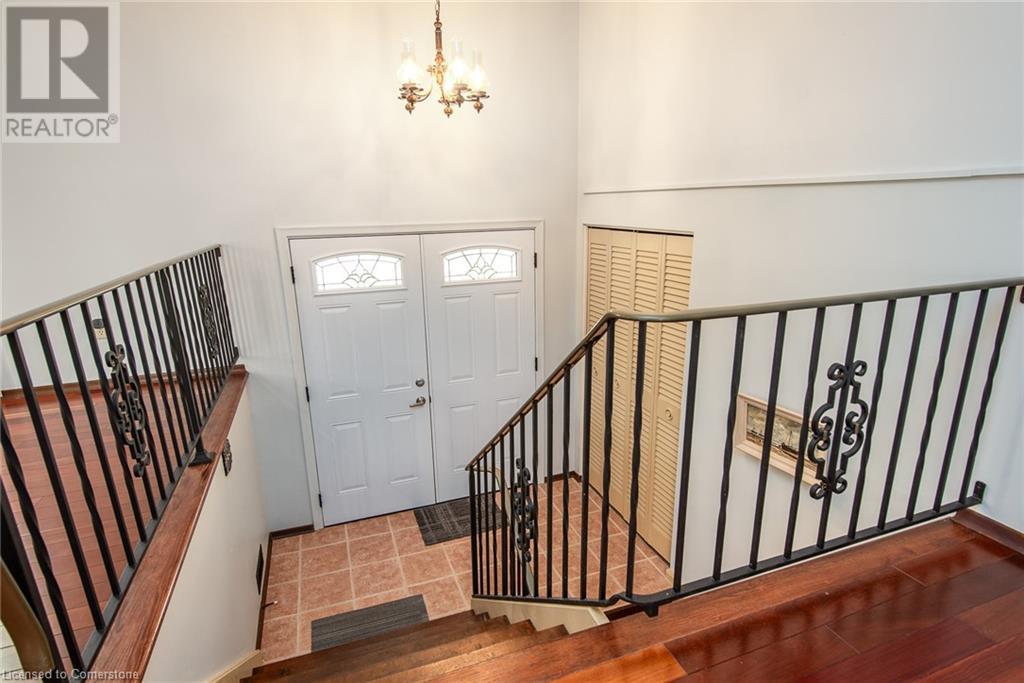 12 Academy Crescent, Waterloo, Ontario  N2L 5H7 - Photo 19 - 40736318