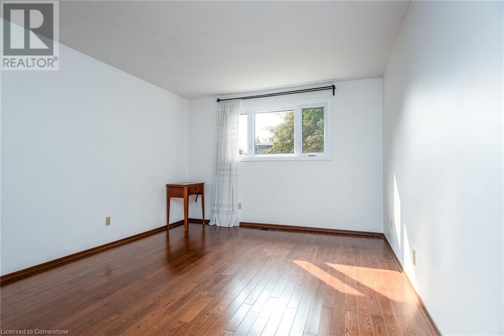 12 Academy Crescent, Waterloo, Ontario  N2L 5H7 - Photo 22 - 40736318