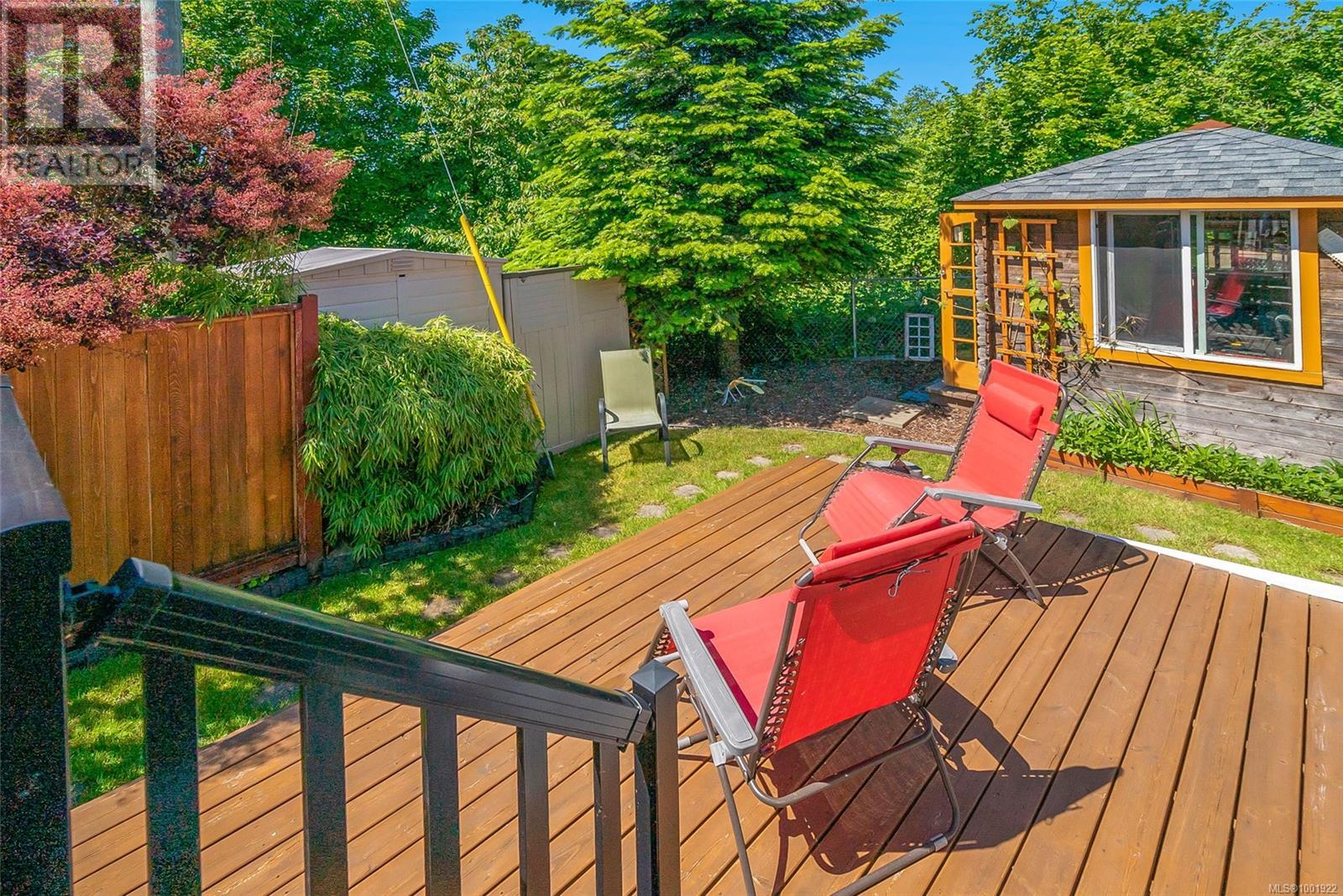 Property at 23 80 Fifth St image 4