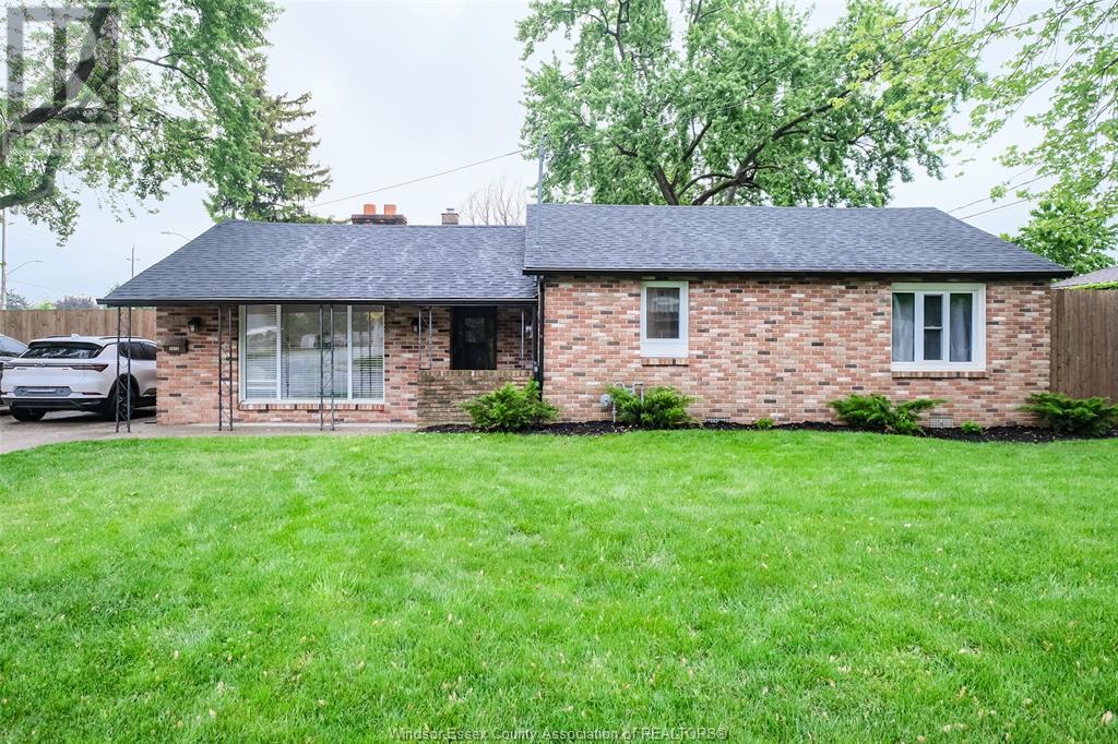 MLS# 25013967: 7875 ST. ROSE, Windsor, Canada
