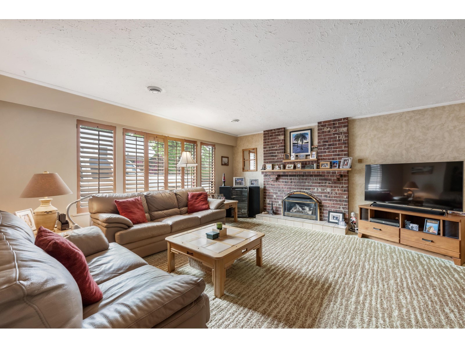 Property at 5100 208 STREET image 5