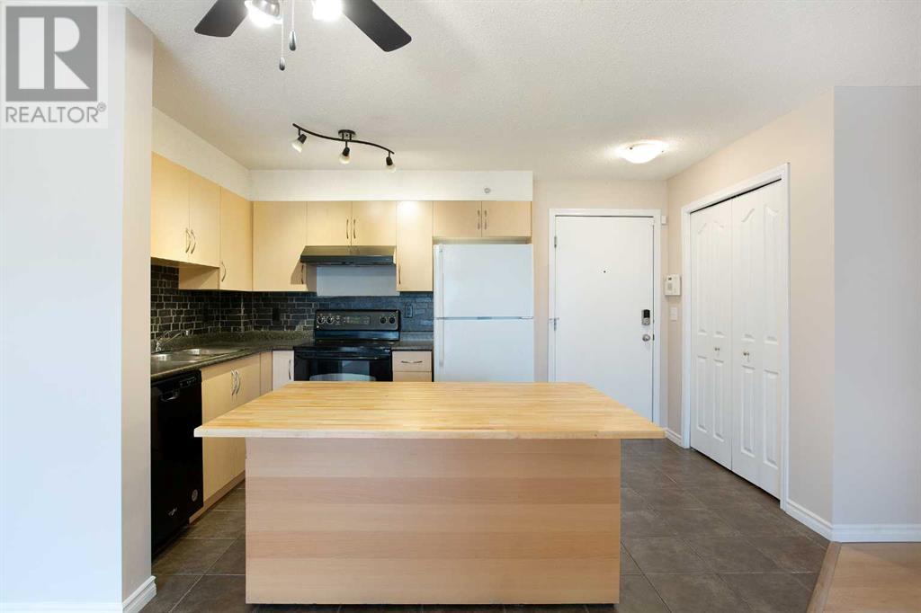 Property at 1331, 2395 Eversyde Avenue SW image 5
