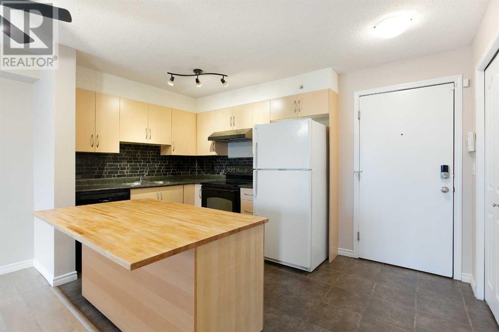 Property at 1331, 2395 Eversyde Avenue SW image 4