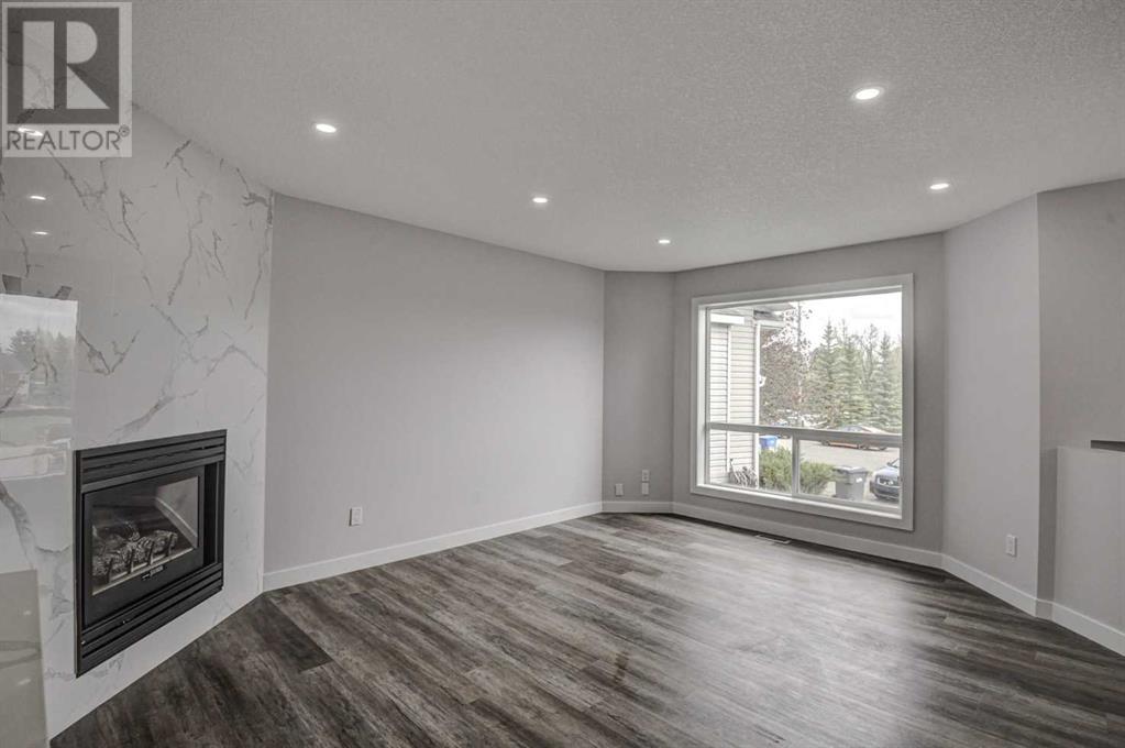 Property at 15 Village Green image 3