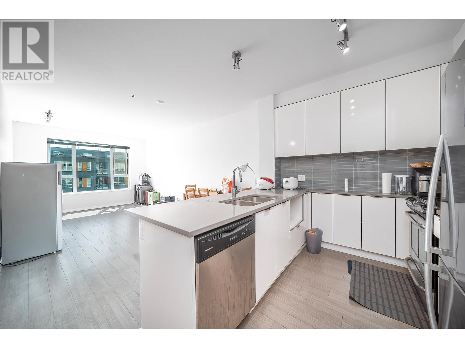 206 9168 Slopes Mews, Burnaby, British Columbia  V5A 0E4 - Photo 6 - R3004677