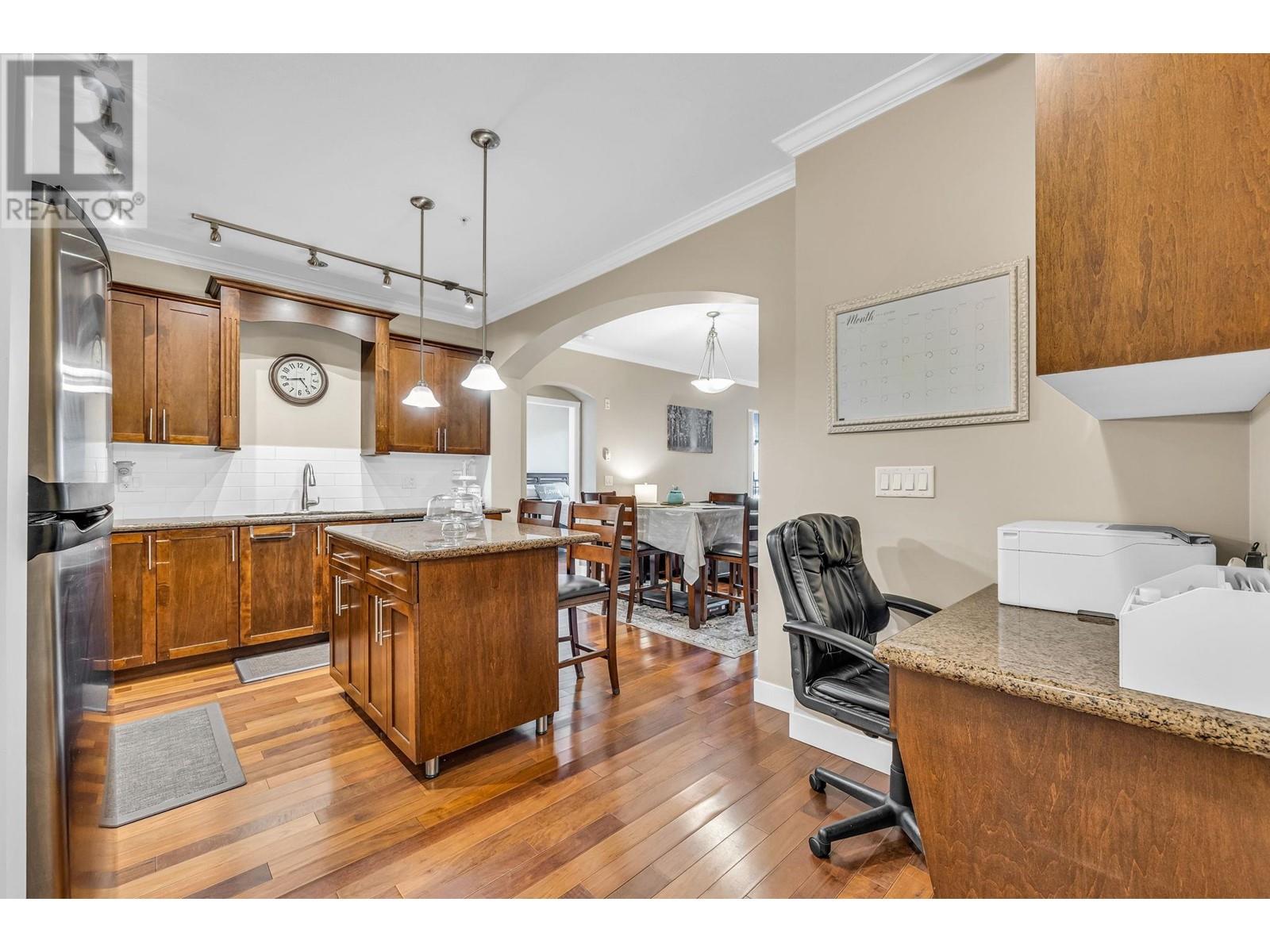 206 2627 Shaughnessy Street, Port Coquitlam, British Columbia  V3C 0E1 - Photo 4 - R3010596