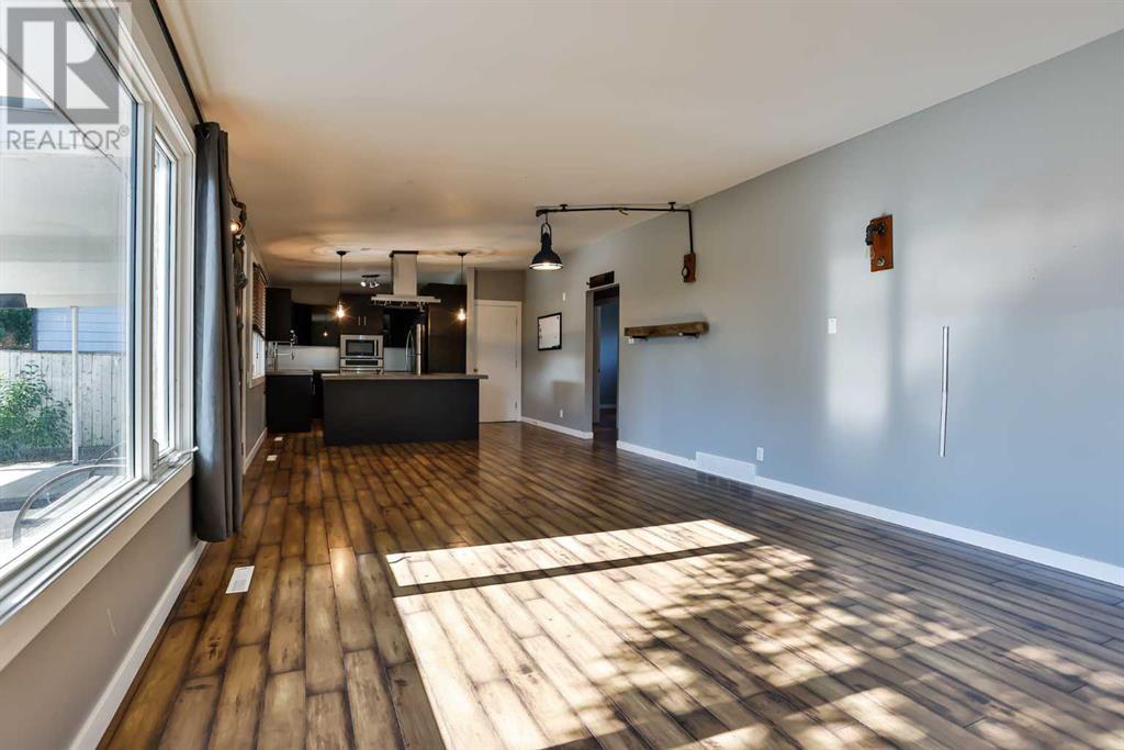 2110 20 Street S, Lethbridge, Alberta  T1K 2G8 - Photo 7 - A2226172