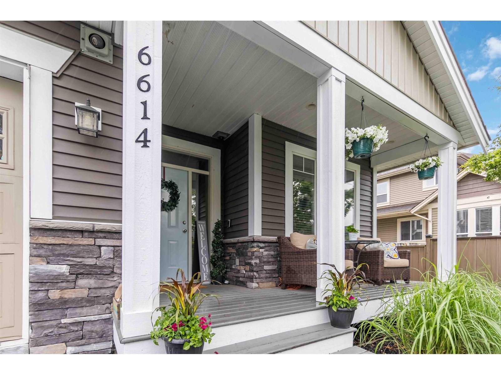 Property at 6614 SOUTHDOWNE PLACE image 2