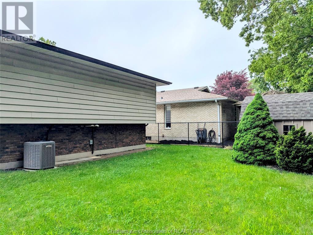 56 Willowdale Place, Chatham, Ontario  N7L 4M8 - Photo 27 - 25013748