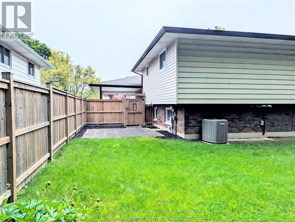 56 Willowdale Place, Chatham, Ontario  N7L 4M8 - Photo 28 - 25013748
