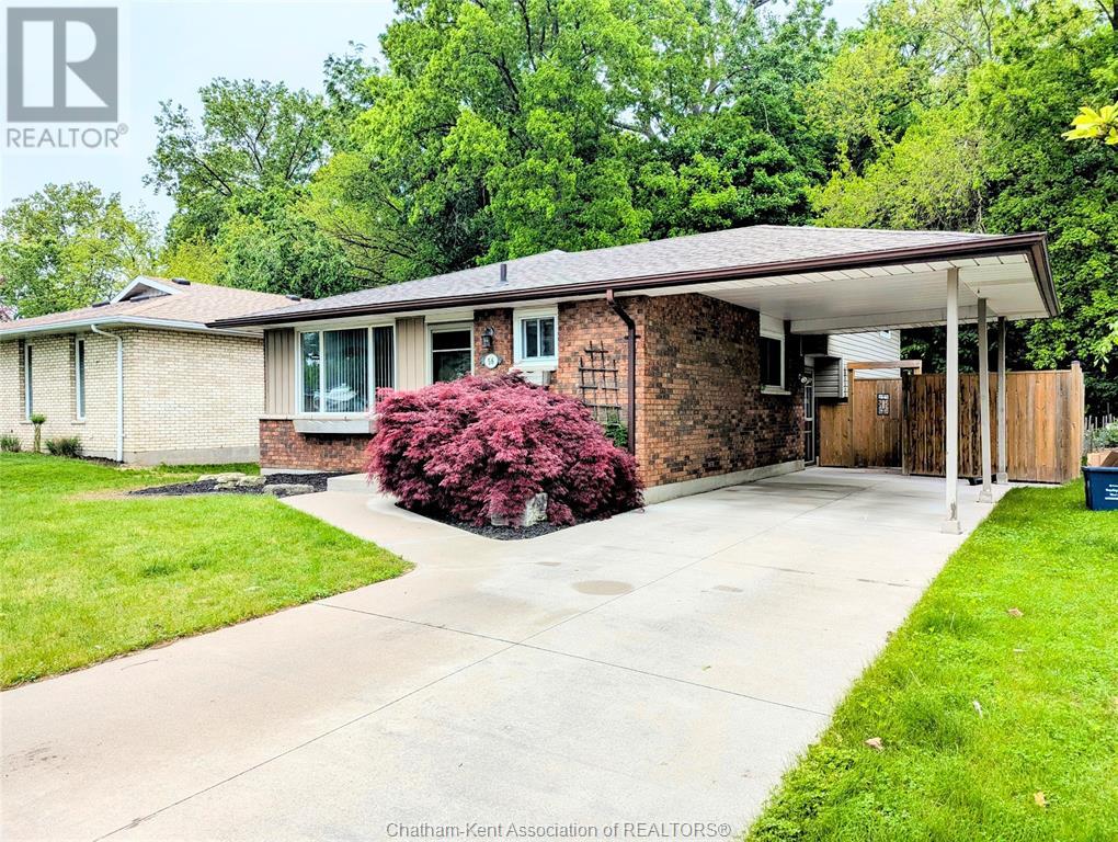 56 Willowdale Place, Chatham, Ontario  N7L 4M8 - Photo 3 - 25013748