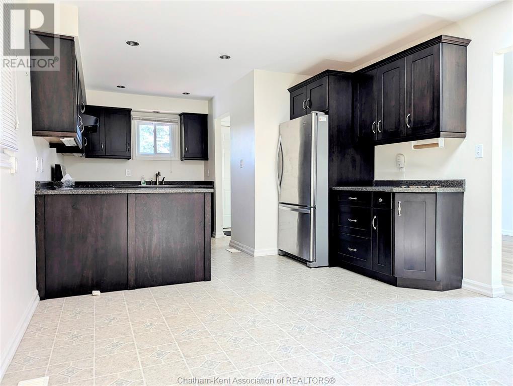 56 Willowdale Place, Chatham, Ontario  N7L 4M8 - Photo 6 - 25013748