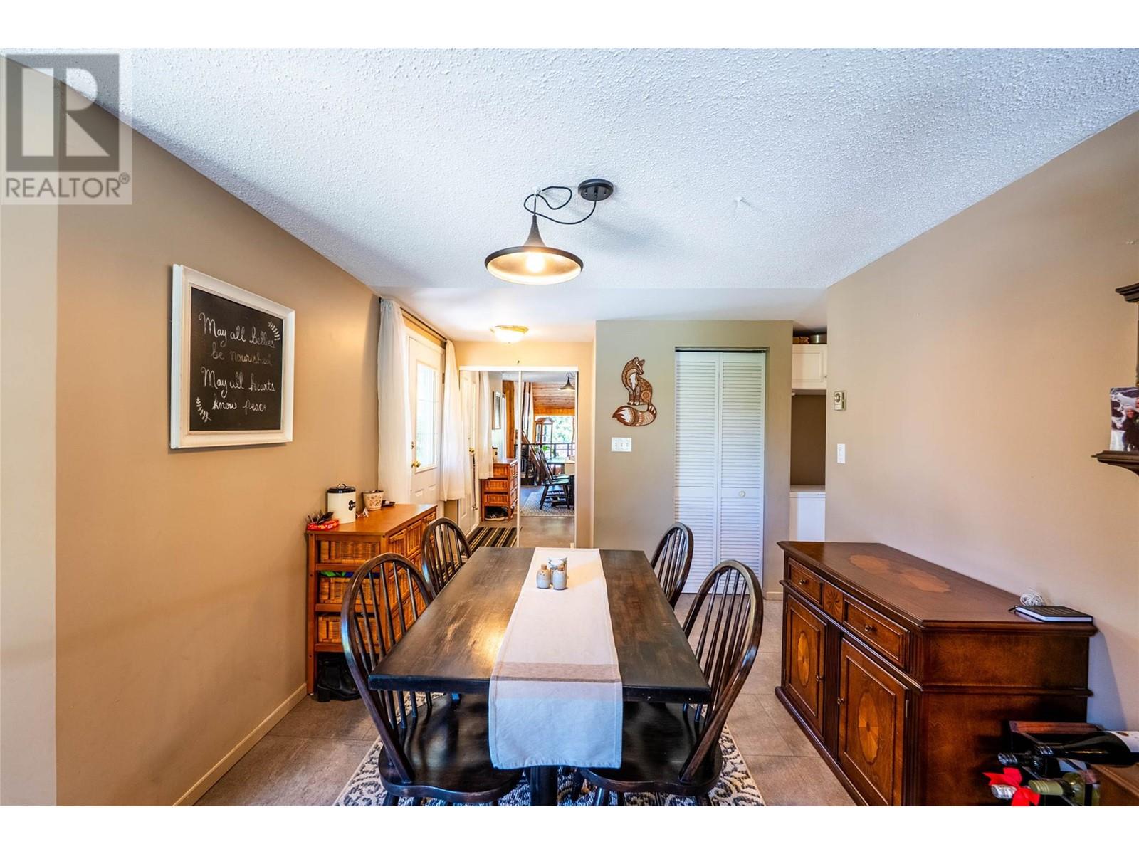 194 Trevor Street, Nelson, British Columbia  V1L 2W1 - Photo 15 - 10350188