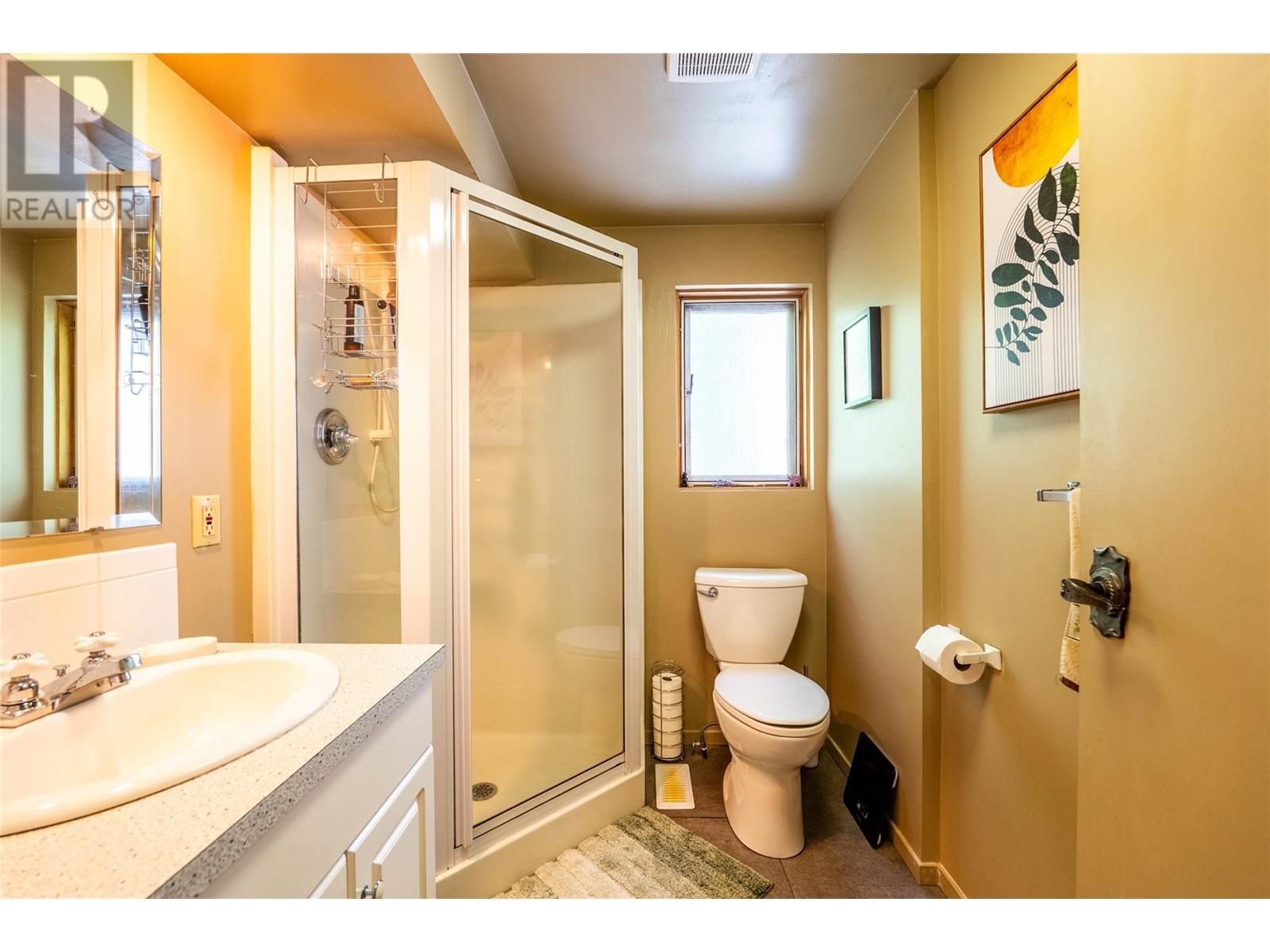 194 Trevor Street, Nelson, British Columbia  V1L 2W1 - Photo 37 - 10350188