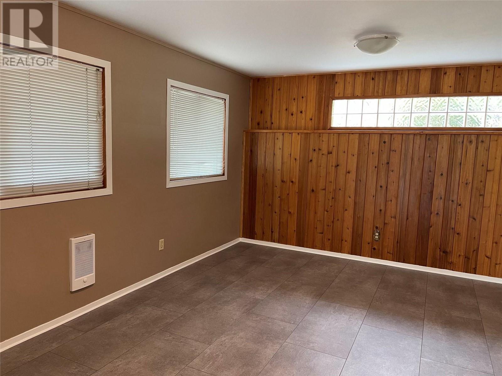 194 Trevor Street, Nelson, British Columbia  V1L 2W1 - Photo 68 - 10350188
