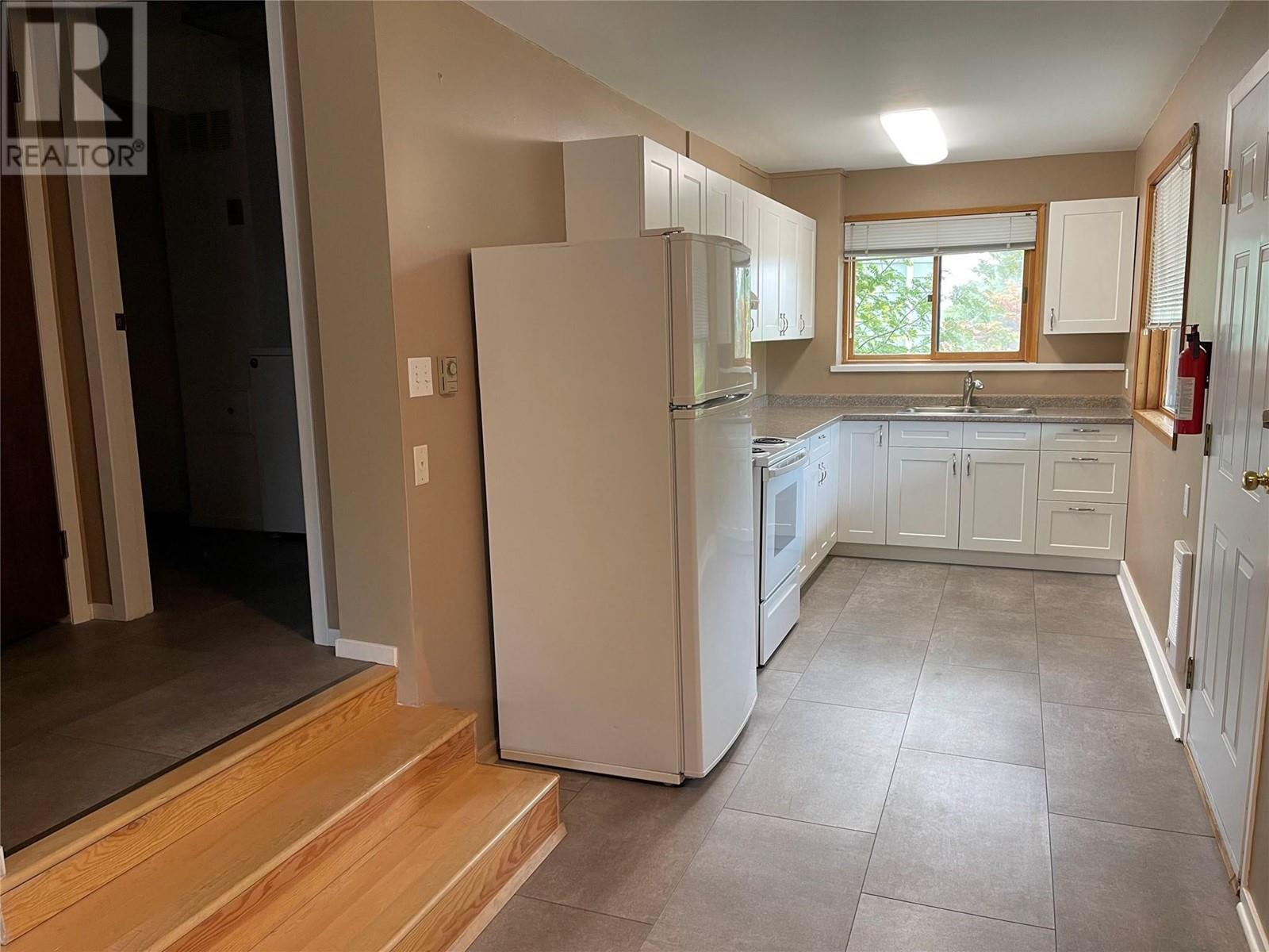 194 Trevor Street, Nelson, British Columbia  V1L 2W1 - Photo 69 - 10350188