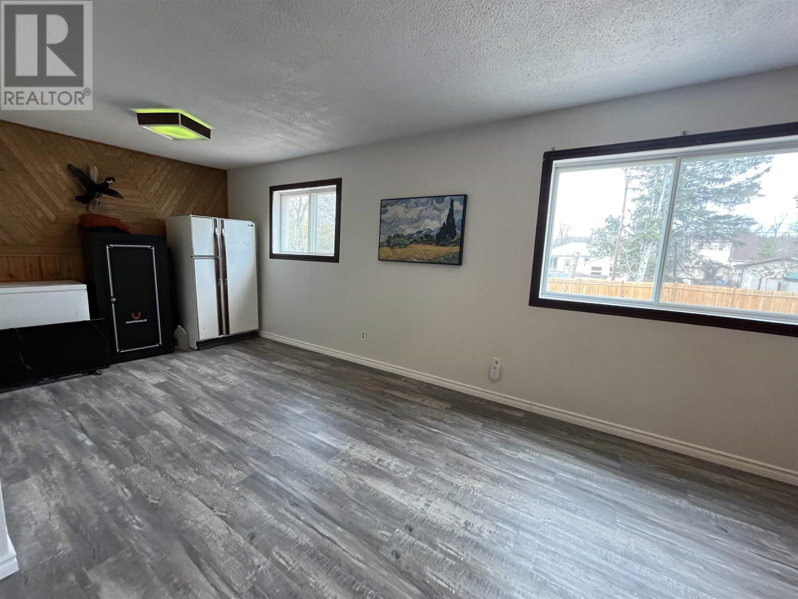 28 Rawn Road, Atikokan, Ontario  P0T 1C0 - Photo 13 - TB251192