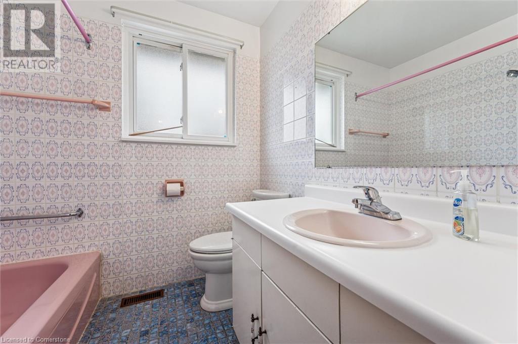 19 Markwood Drive, Kitchener, Ontario  N2M 2H3 - Photo 20 - 40736923
