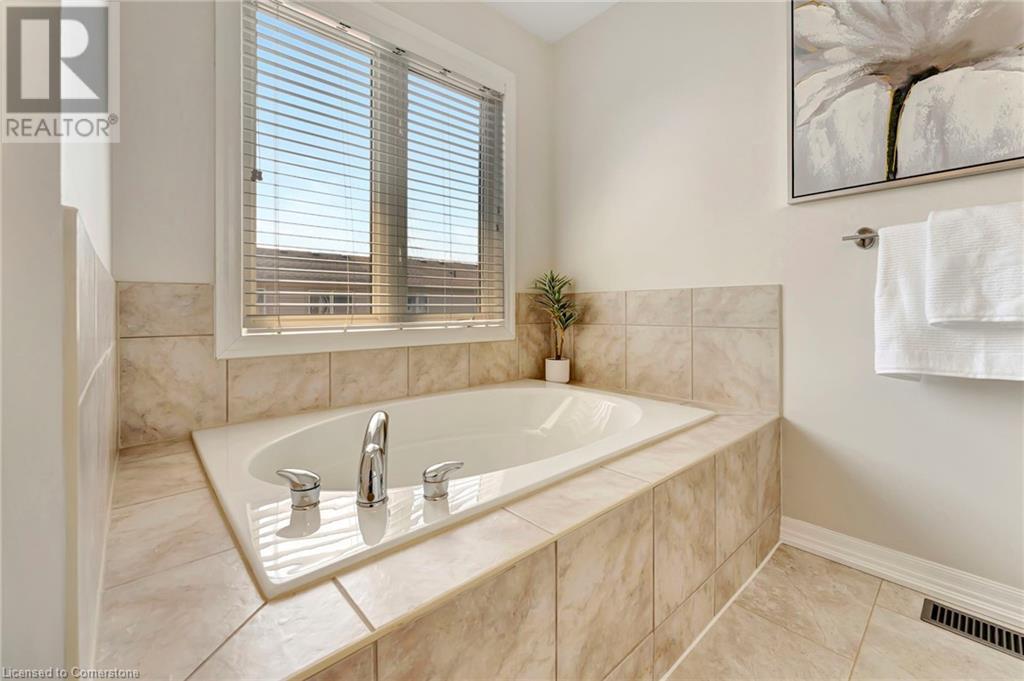 38 Garth Massey Drive, Cambridge, Ontario  N1T 2H2 - Photo 26 - 40735876