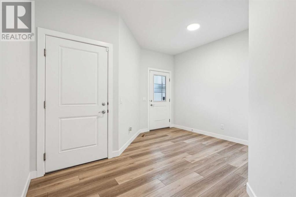 Property at 50 Creekstone Square SW image 5
