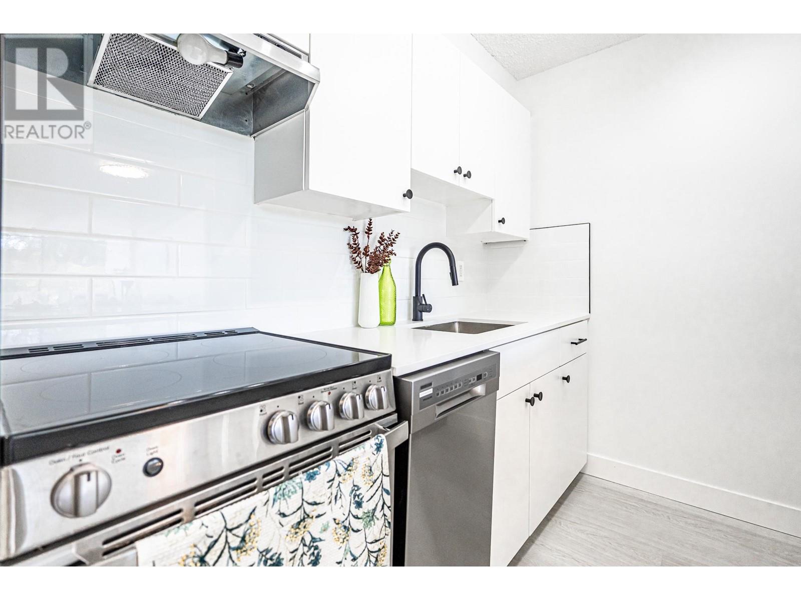 407 6611 Minoru Boulevard, Richmond, British Columbia  V6Y 1Y9 - Photo 13 - R3003108