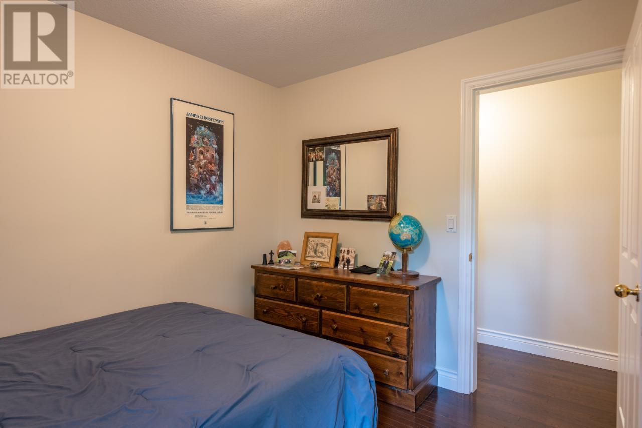 Property at 1611 PARK Street image 5