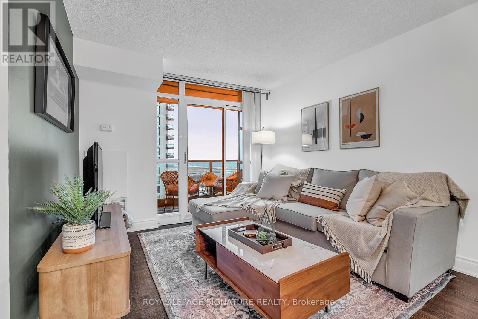 1701 - 231 Fort York Boulevard, Toronto, Ontario  M5V 1B2 - Photo 1 - C12105945