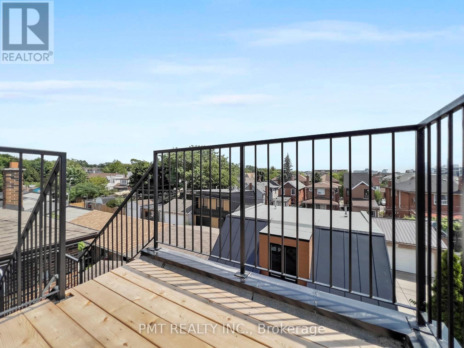 2fm - 531 Delaware Avenue N, Toronto (Wychwood), Ontario  M6H 2V3 - Photo 14 - C12145115