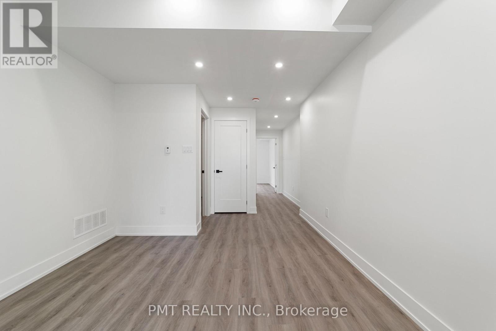 2fm - 531 Delaware Avenue N, Toronto, Ontario  M6H 2V3 - Photo 3 - C12145115