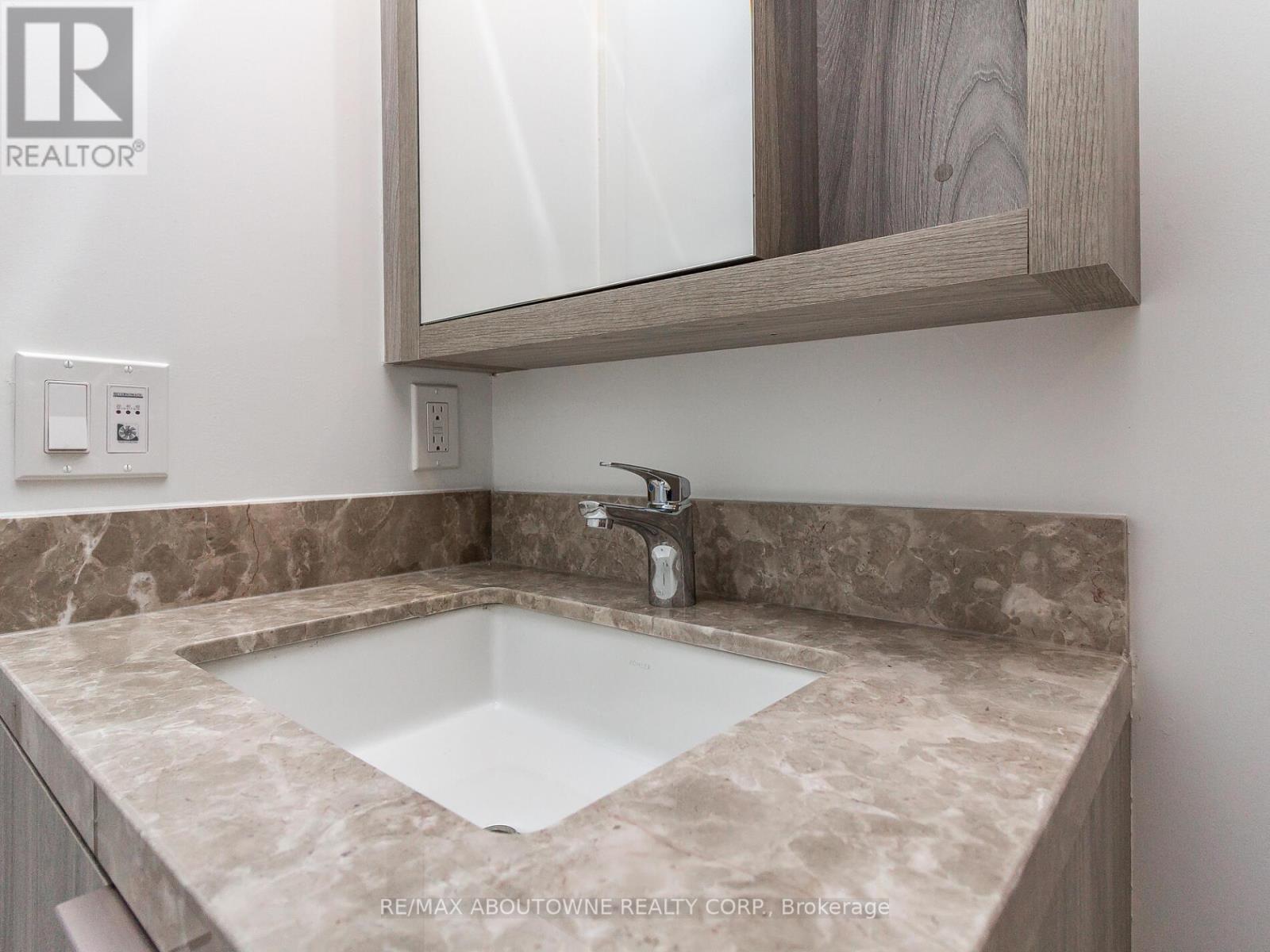 2606 - 125 Blue Jays Way, Toronto, Ontario  M5V 0N5 - Photo 27 - C12192480