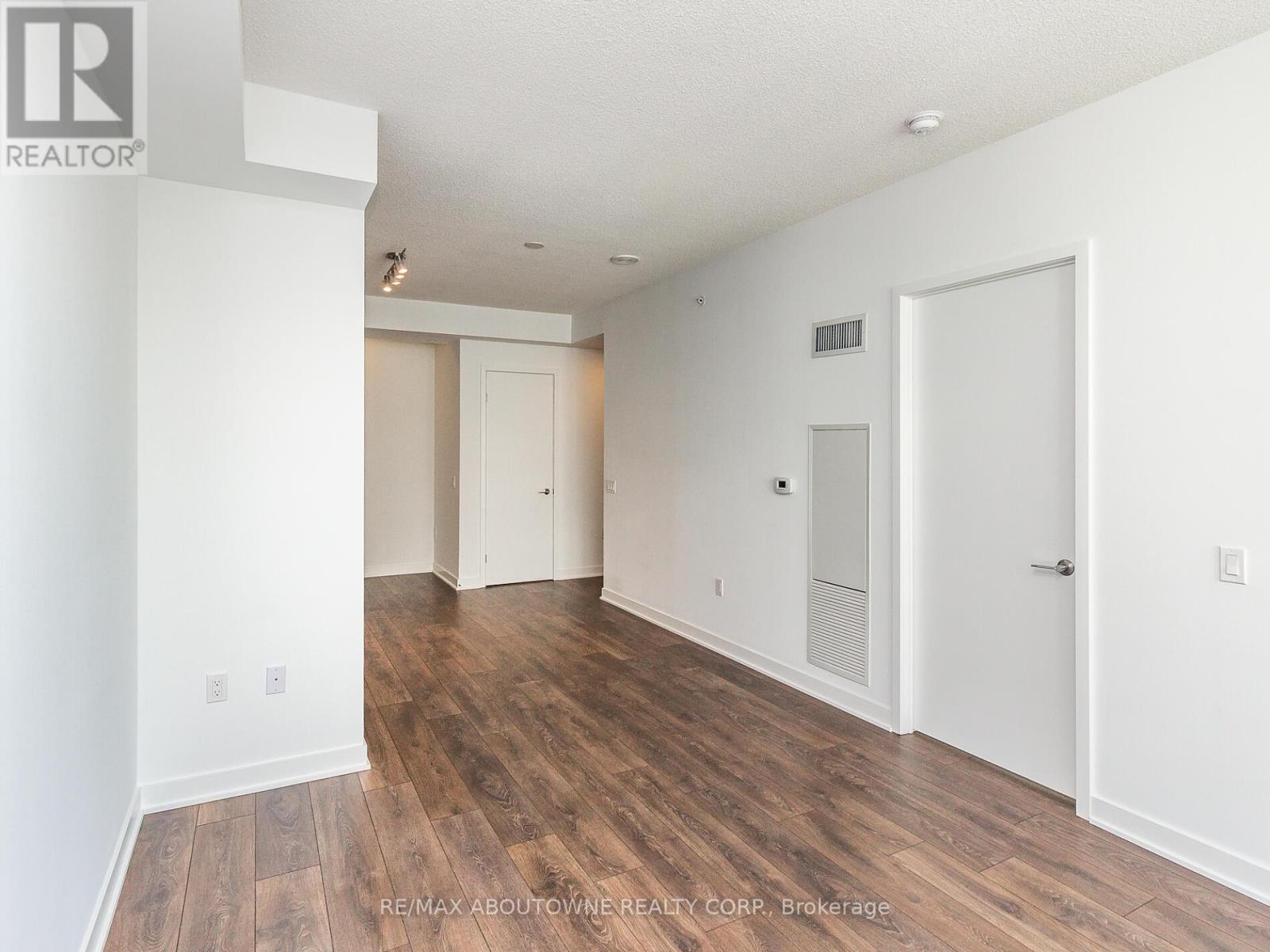 2606 - 125 Blue Jays Way, Toronto, Ontario  M5V 0N5 - Photo 12 - C12192480