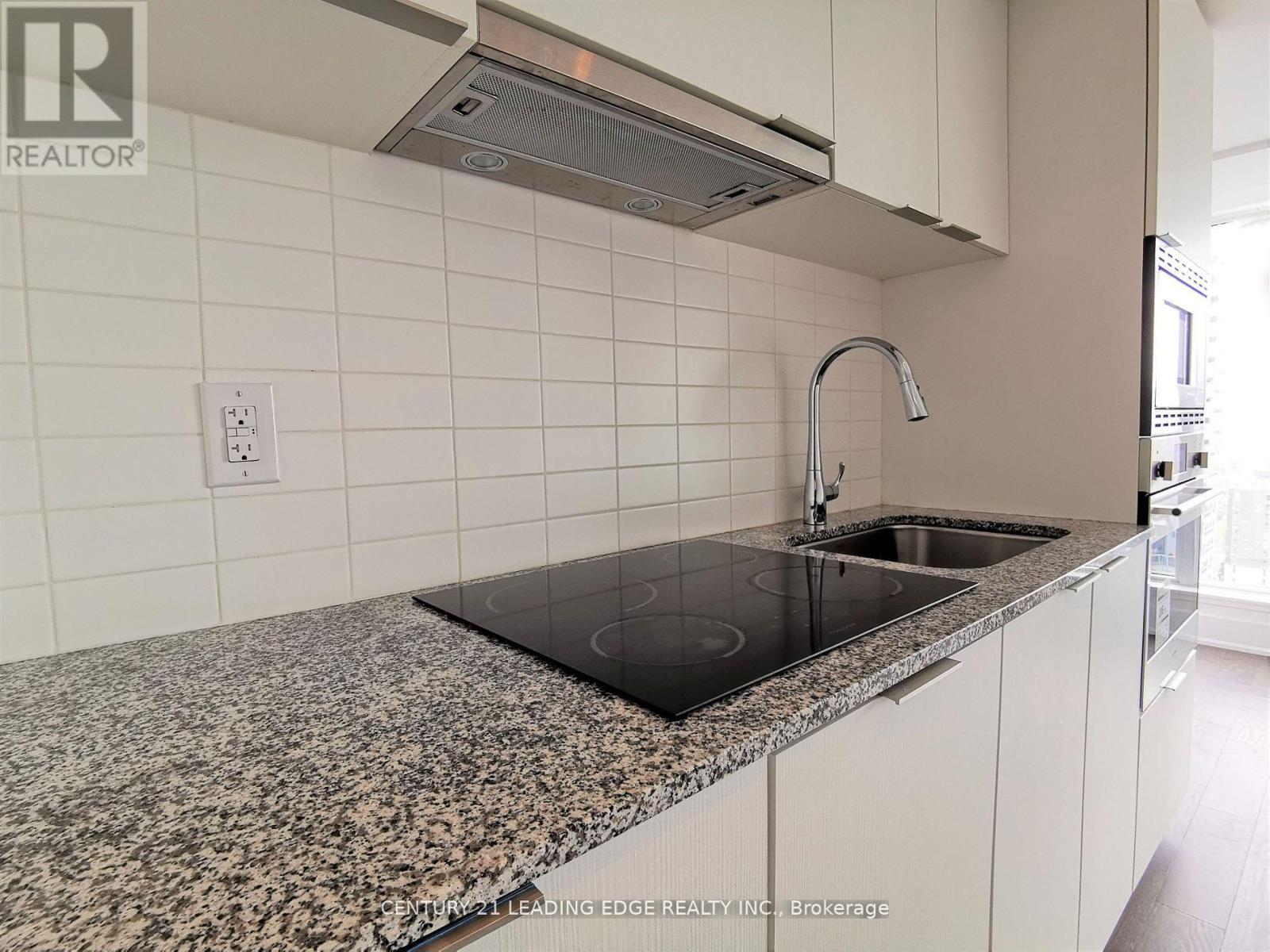 2915 - 955 Bay Street, Toronto, Ontario  M5S 2A2 - Photo 6 - C12192488