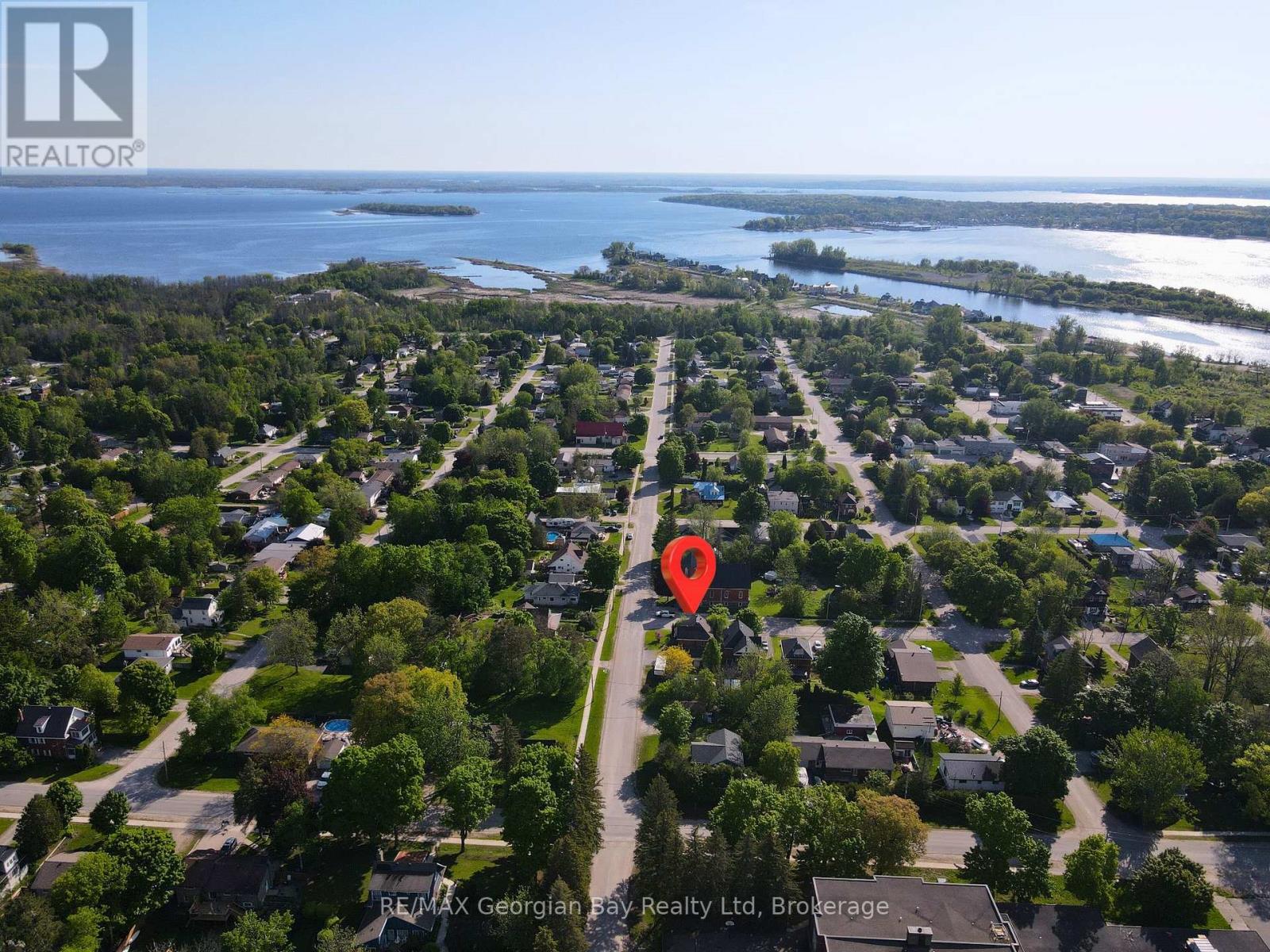 714 6th Avenue, Tay, Ontario  L0K 1R0 - Photo 37 - S12192682
