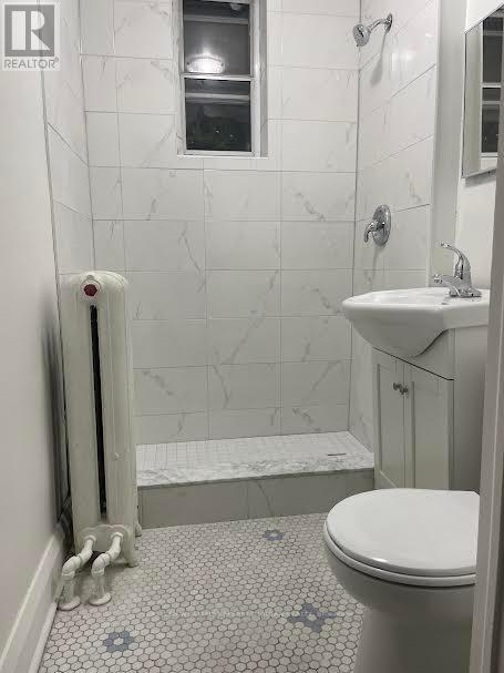16 - 137 Eglinton Avenue W, Toronto, Ontario  M4R 1A5 - Photo 10 - C12192587
