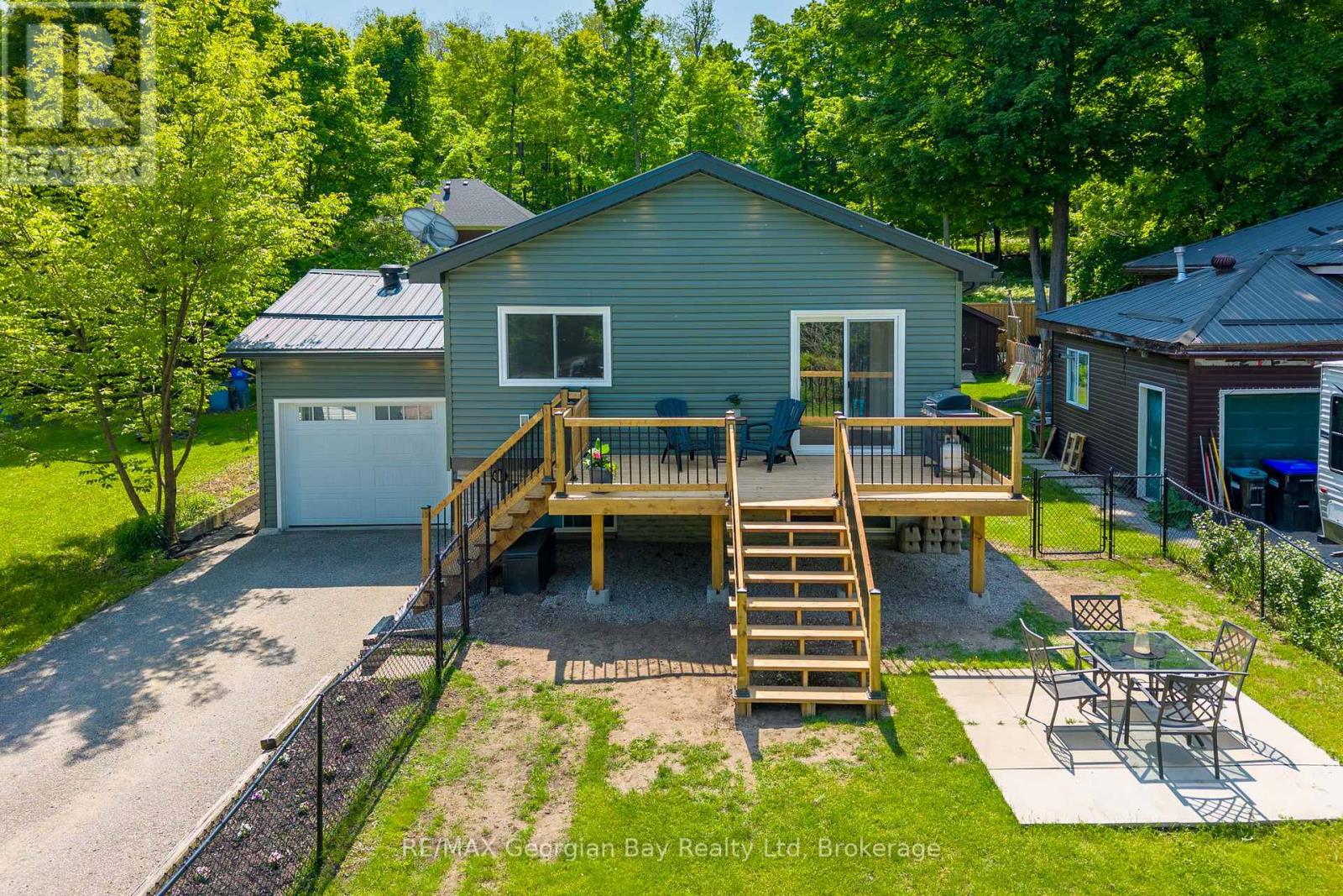 86 Mcarthur Drive, Penetanguishene, Ontario  L9M 1W9 - Photo 39 - S12192721