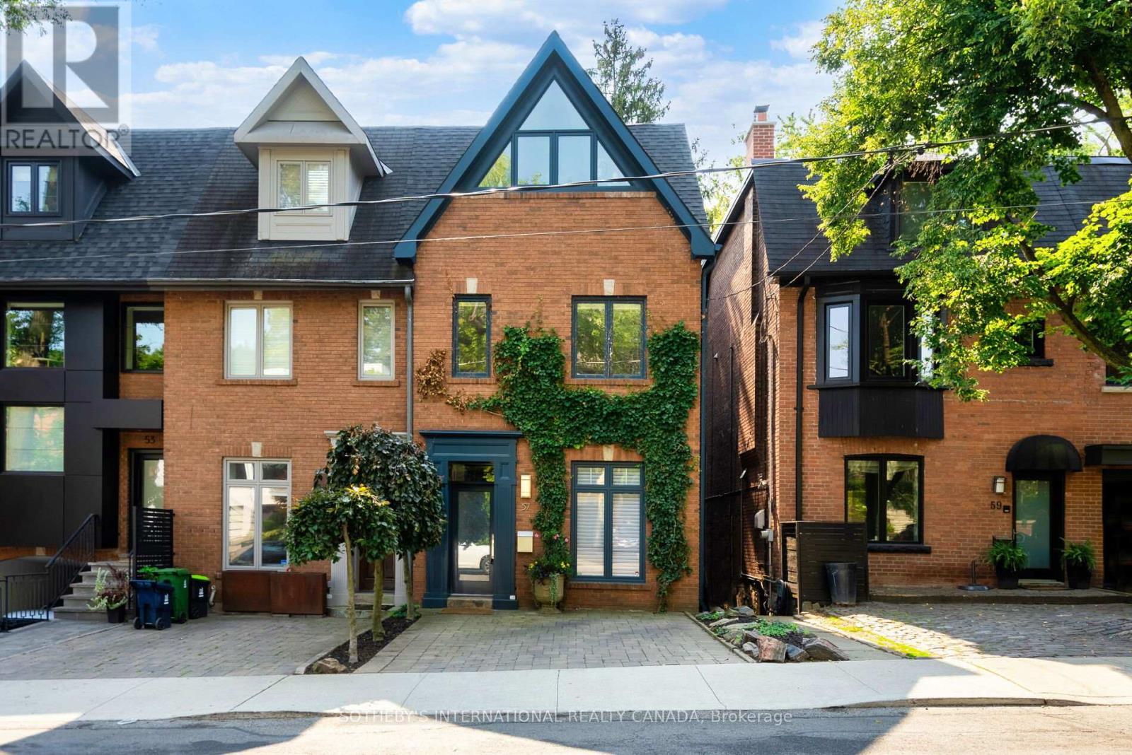 57 Woodlawn Avenue W, Toronto, Ontario  M4V 1G6 - Photo 1 - C12192636