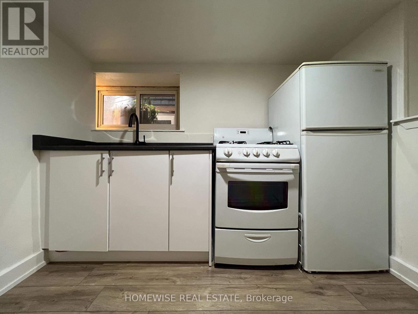 1 - 882 College Street, Toronto (Palmerston-Little Italy), Ontario  M6H 1A3 - Photo 8 - C12192624