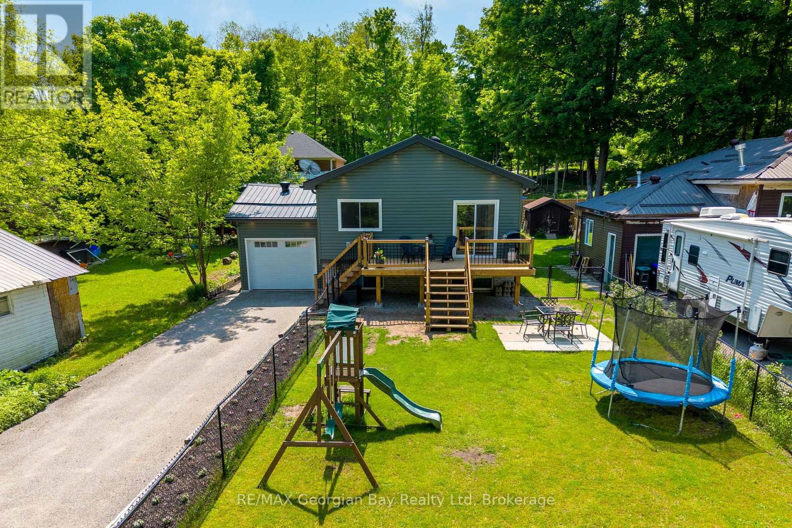 86 Mcarthur Drive, Penetanguishene, Ontario  L9M 1W9 - Photo 41 - S12192721