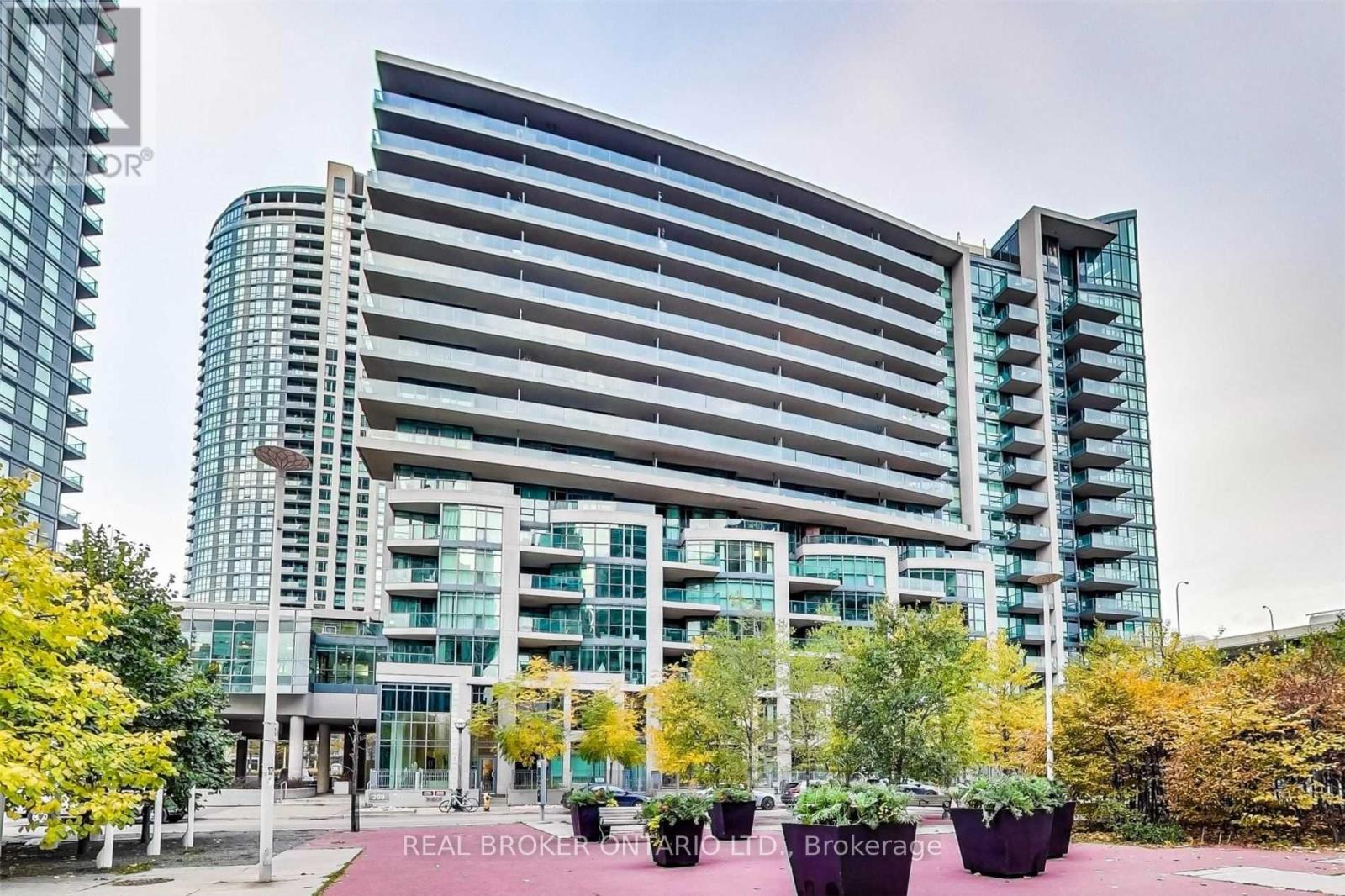 565 - 209 Fort York Boulevard, Toronto, Ontario  M5V 4A1 - Photo 1 - C12192649