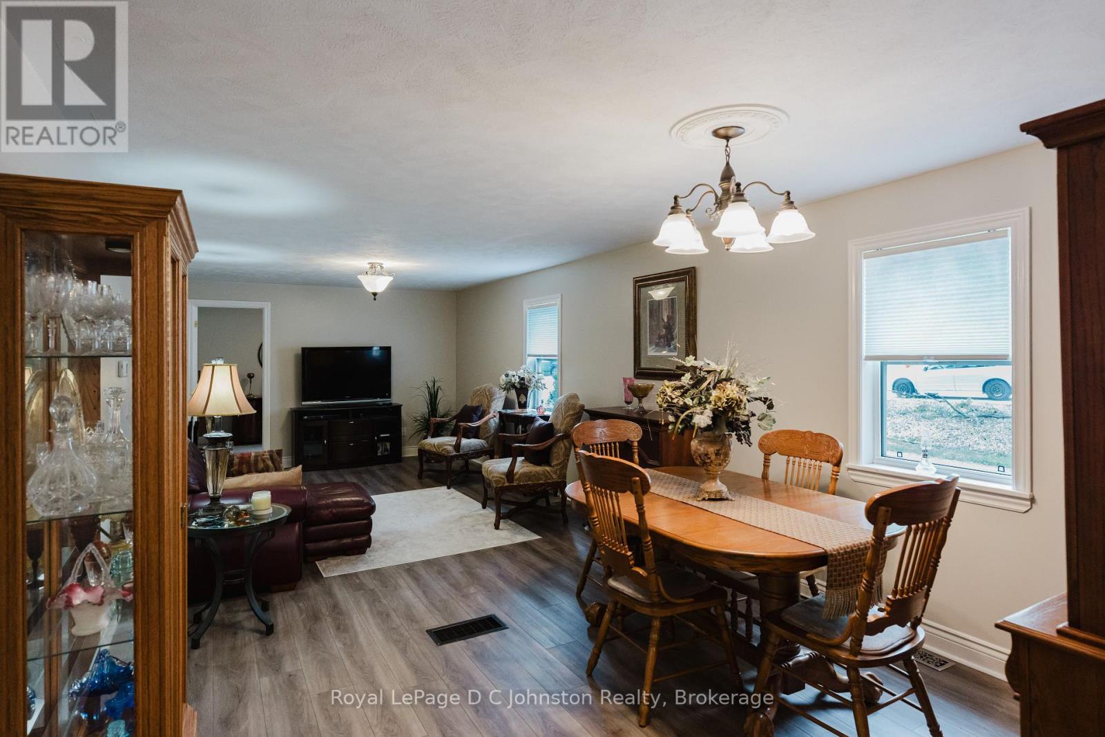 62 Grey Street N, Saugeen Shores, Ontario  N0H 2L0 - Photo 14 - X12157097