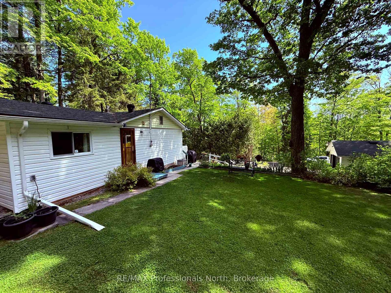 1039 Grace River Road, Highlands East, Ontario  K0L 3C0 - Photo 31 - X12124622